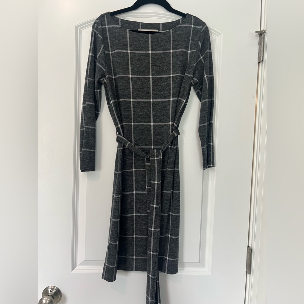 Ann Taylor Loft Grey Windowpane Dress, size extra small